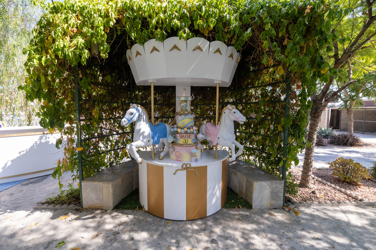 Multi-Use Cake Stand Rental – Elegant Display with Optional Carousel Horses